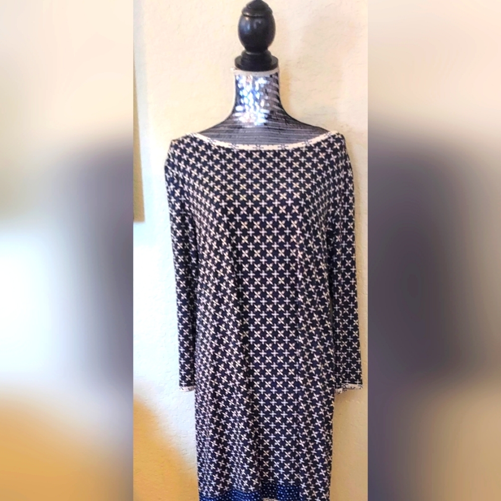 Max Studio dress size XL classy small geometric print.